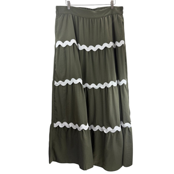 Fashion Dresses & Skirts - NWT Fashion Green High Waist Ricrac Wavy A Line Skirt XL Tiered Flowy Boho Flowy